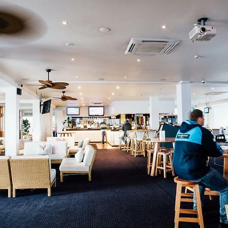 Crossroads Hotel Liverpool Buitenkant foto