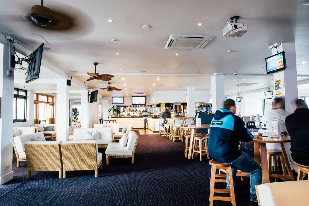 Crossroads Hotel Liverpool Buitenkant foto